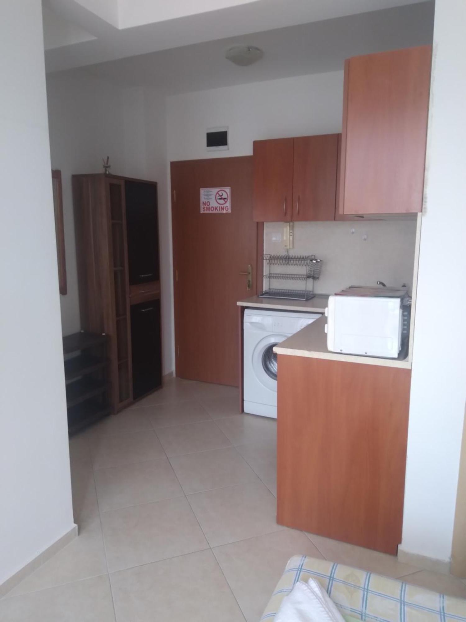 Apartments Dani ポモリエ エクステリア 写真